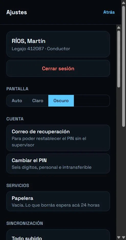 Menú de ajustes con selector de tema, papelera y sincronización